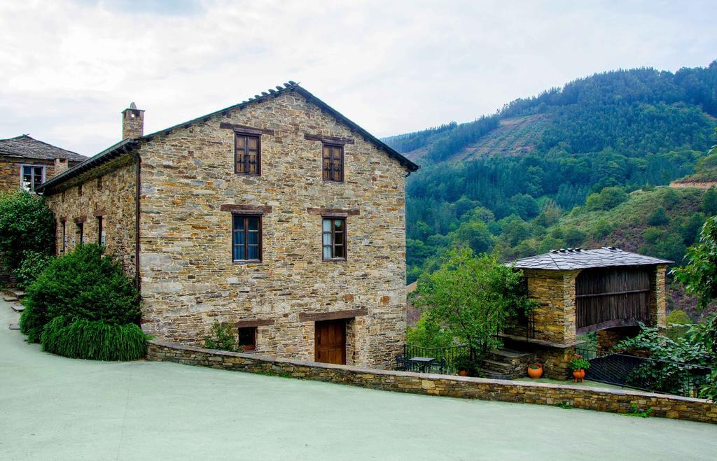 Casas Rurales Taramundi Verde ภายนอก รูปภาพ